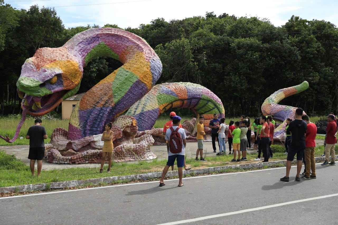 Alunos do Liceu de Artes e Ofícios Claudio Santoro de Parintins visitam ...