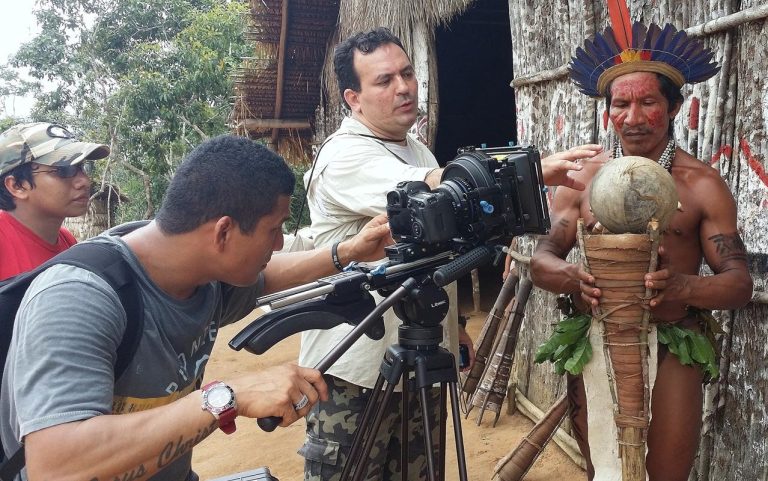 Cineclube de Arte exibe ‘Amazonas, o jogo da bola’, filme que traz os primórdios do futebol para a Amazônia