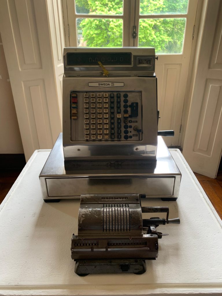 Registros do Tempo: Palacete Provincial expõe a evolução de máquinas registradoras e calculadoras