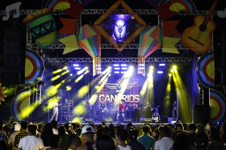 Atração nacional Canários do Reino encanta público na abertura do 66⁰ Festival Folclórico do Amazonas – Categoria Ouro
