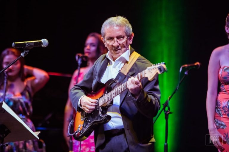 ‘Não Mate a Mata’: espetáculo celebra história do maestro e compositor Adelson Santos no Teatro Amazonas