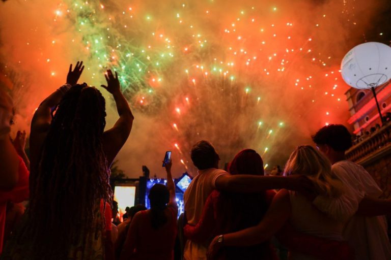 Réveillon do Largo: Tudo pronto para a grande festa da virada do ano 2024