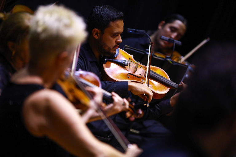 Concertos especiais e exposição fotográfica celebram a  diversidade na programação cultural da semana