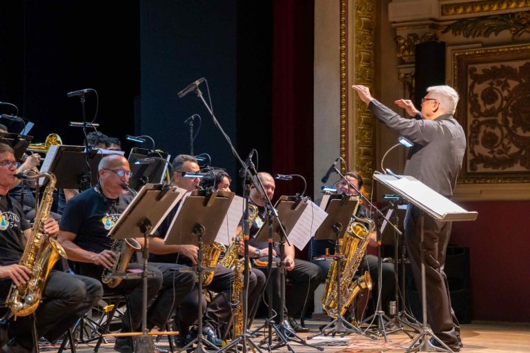 Amazonas Band celebra 25 anos com espetáculo ‘Mainstream Jazz’ no Teatro Amazonas