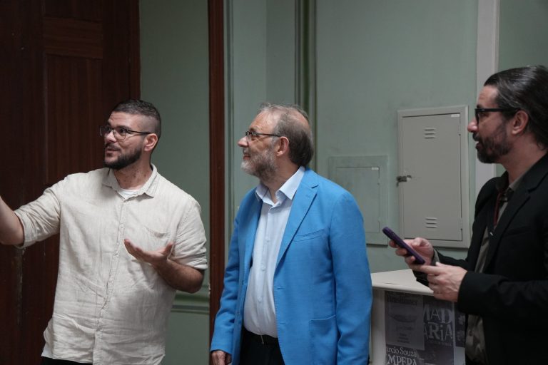 Biblioteca Pública do Amazonas recebe visita do presidente da Fundação Biblioteca Nacional