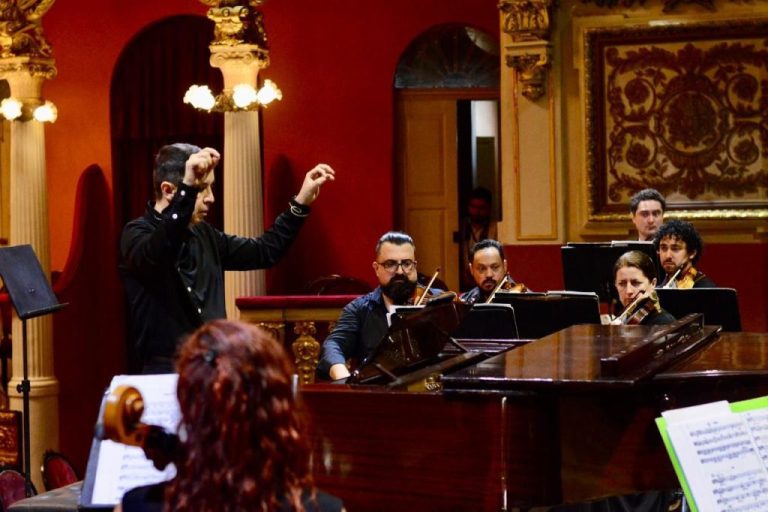 Orquestra de Câmara celebra Pärt e Shostakovich em concerto no Teatro Amazonas