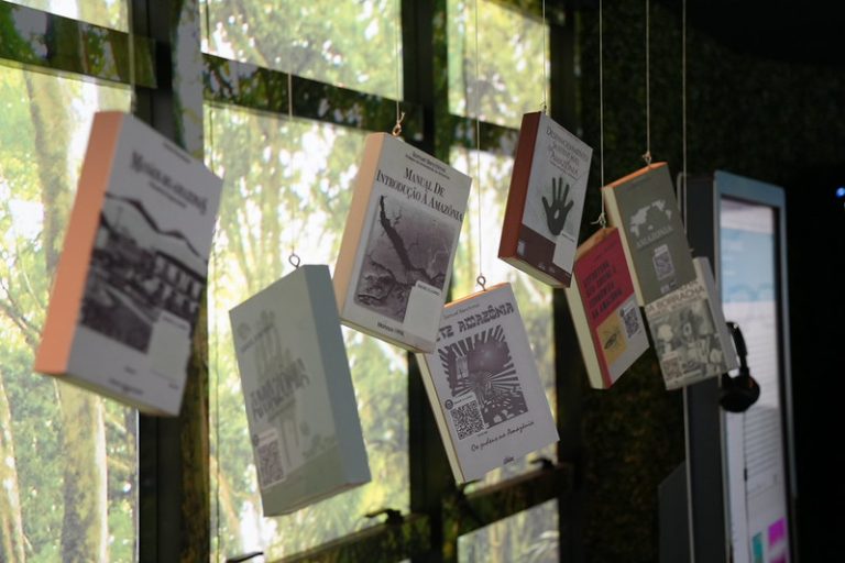 Exposições gratuitas marcam abertura da programação da 5ª Semana do Livro e da Biblioteca 