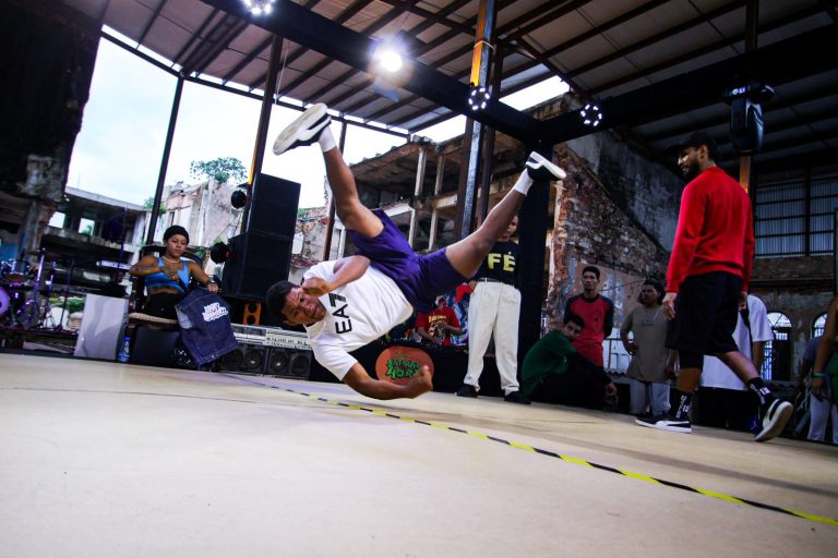 Festival Batalha da Hora movimenta Manaus com hip hop, breaking e arte urbana no fim de semana
