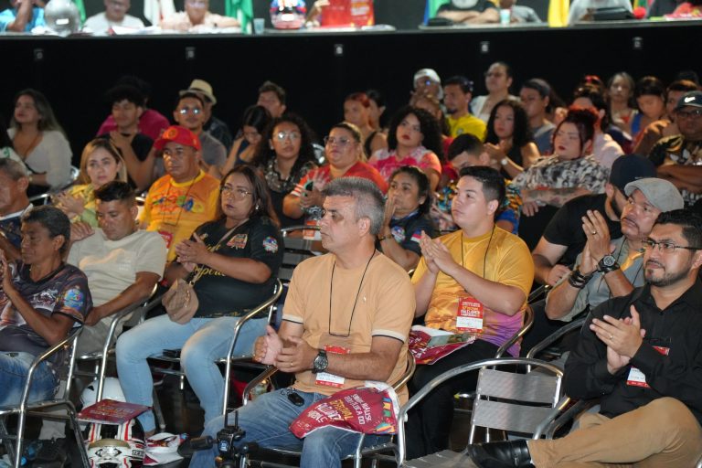 Seminário técnico abre etapa de planejamento e modernização do Festival Folclórico do Amazonas