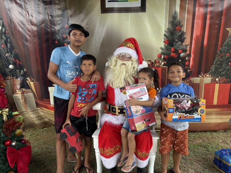 Agendamentos para Fábrica do Papai Noel, Vila de Natal e Festival de Natal no Teatro Amazonas começam nesta terça - Portal Cultura do AM