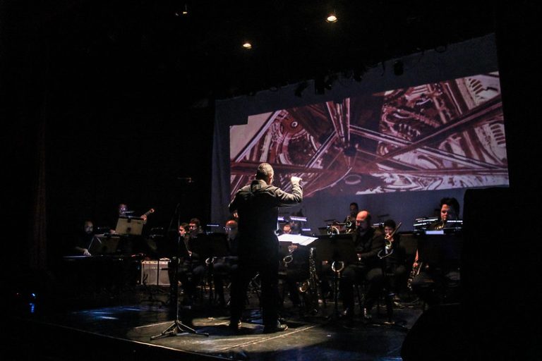 Amazonas Band apresenta concerto inédito com trilhas sonoras do cinema no Teatro da Instalação