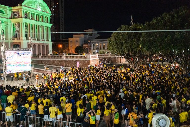  Fan Fest Copa do Mundo reúne torcedores amazonenses para o jogo do Brasil nesta sexta-feira