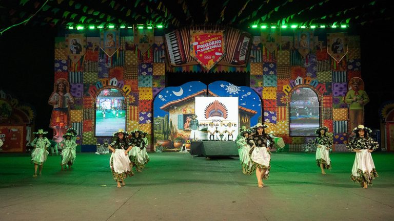 Quinto dia do Festival Folclórico do Amazonas abre disputa das quadrilhas tradicionais da Categoria Ouro no CCPA