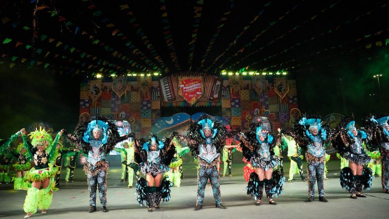 Cirandas unem inovação e tradição no encerramento das apresentações no CCPA pelo Festival Folclórico do Amazonas
